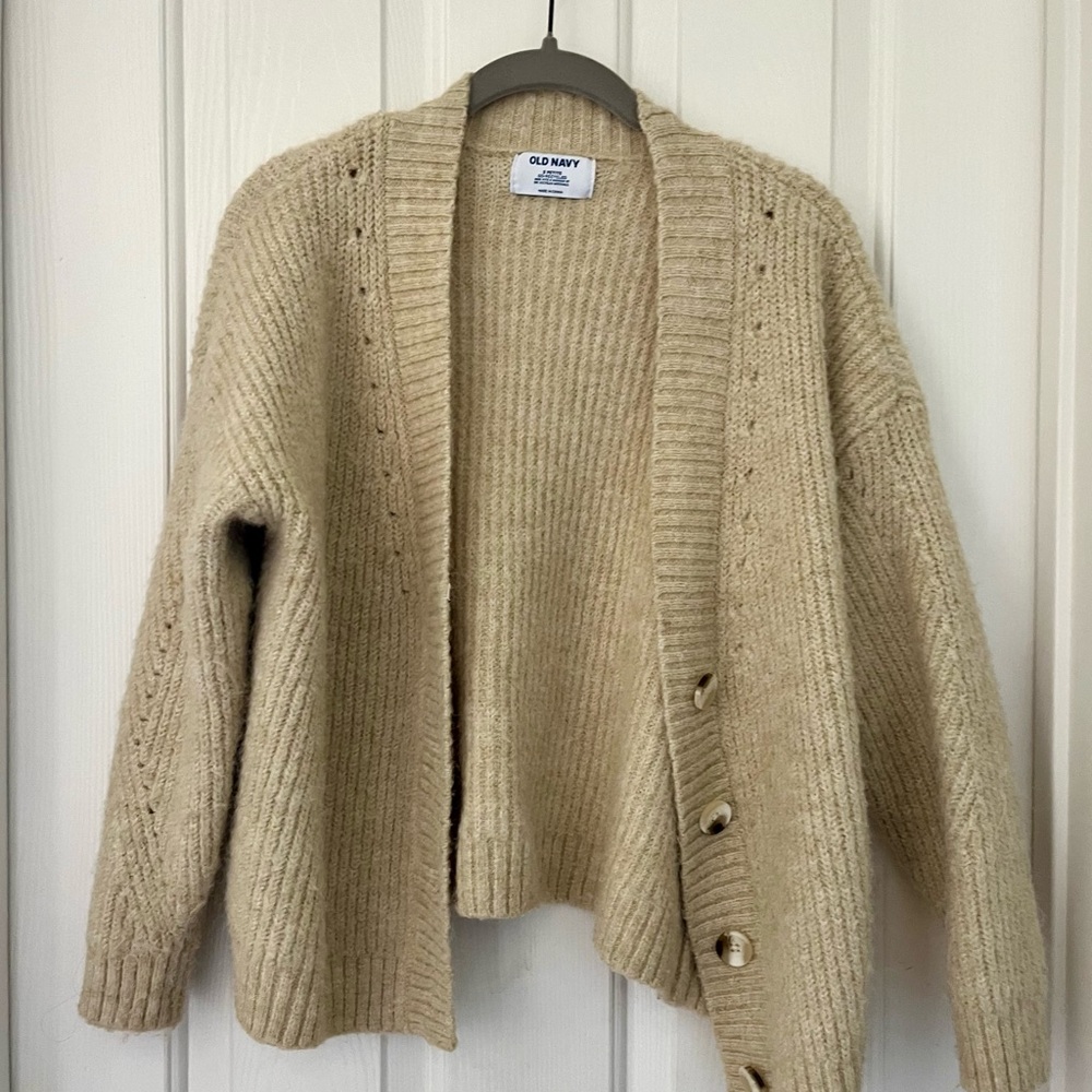 SOLD!!!  Old Navy Women's Cream cardigan size SP